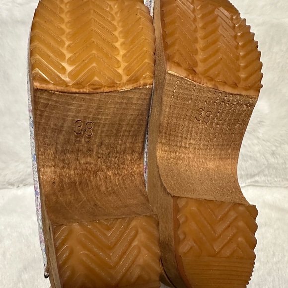 Leather clogs Sanita - Picture 3 of 6